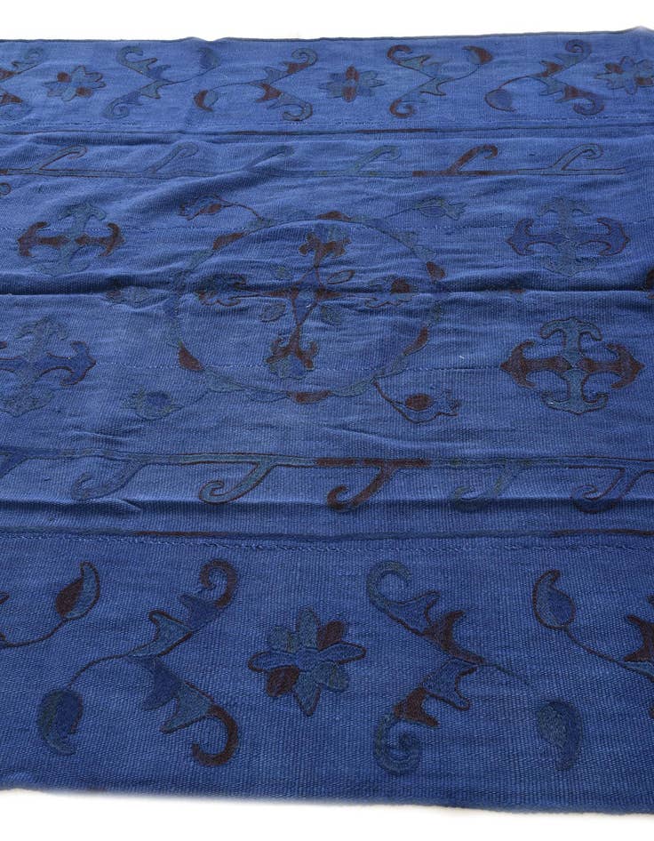 Detail image of  5' 10 x 7' 6  Hand Woven Kilim Suzani Wool Rug