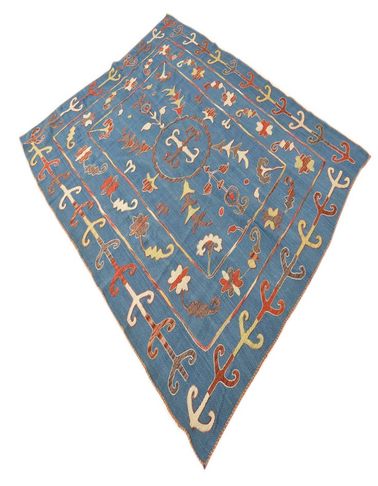 Detail image of  5' 10 x 7' 2  Hand Woven Kilim Suzani Wool Rug