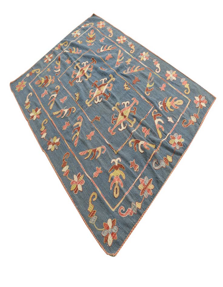 Detail image of  5' x 6' 9  Hand Woven Kilim Suzani Wool Rug