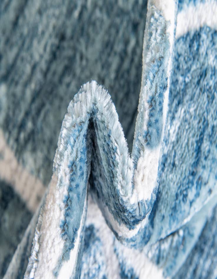 Detail image of  5' x 8' Lattice Trellis Rug