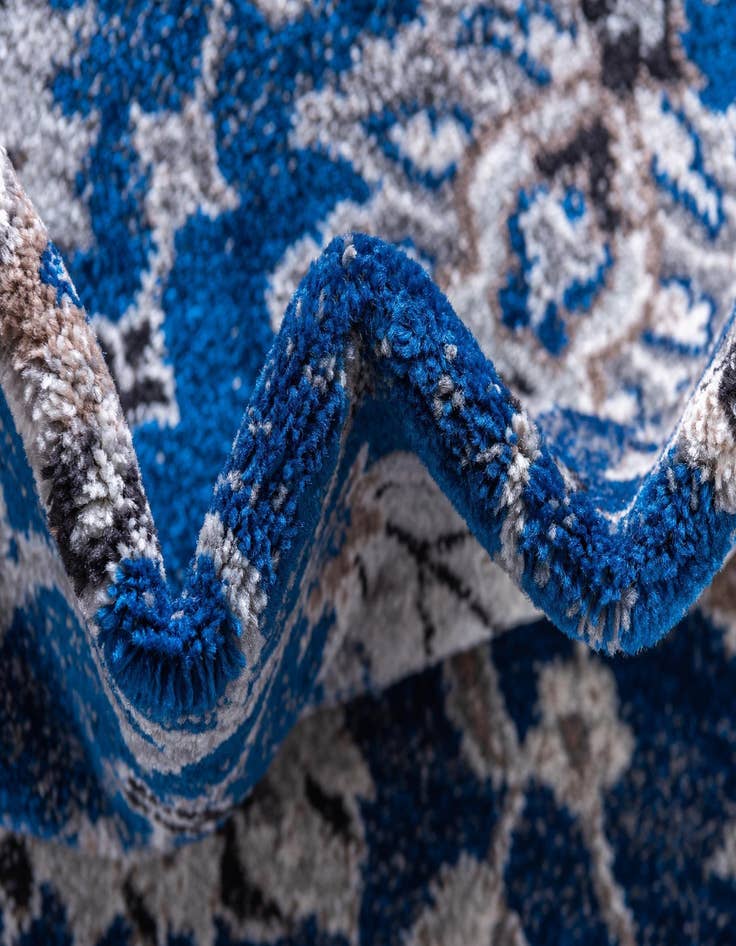 Detail image of  9' x 12' 2 Legacy Rug