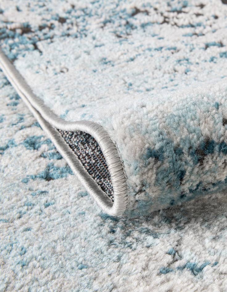 Detail image of  5' x 8' Leipzig Rug