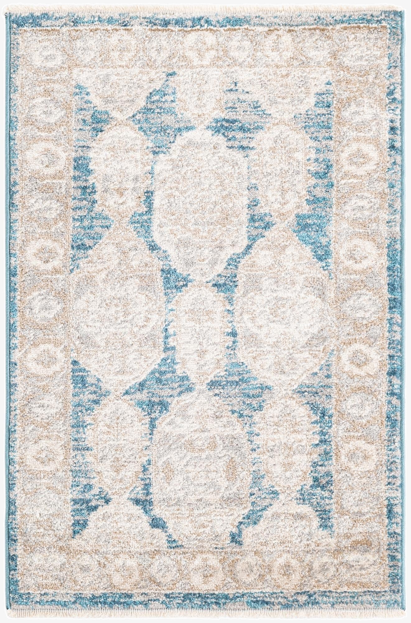  2' x 3' Lola Rug