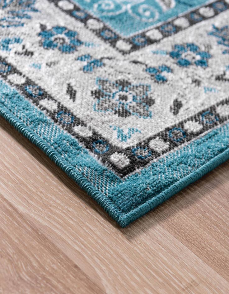 Detail image of  9' x 12' Lucerne Rug