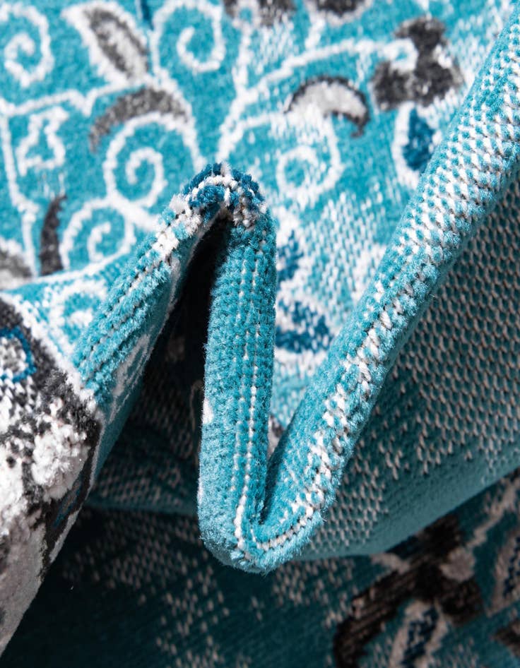 Detail image of  9' x 12' Lucerne Rug