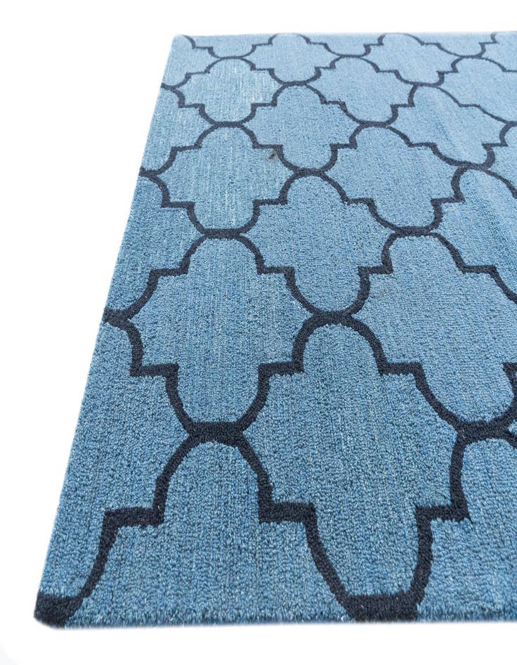 Detail image of  5' 1 x 8' 1 Luna Rug