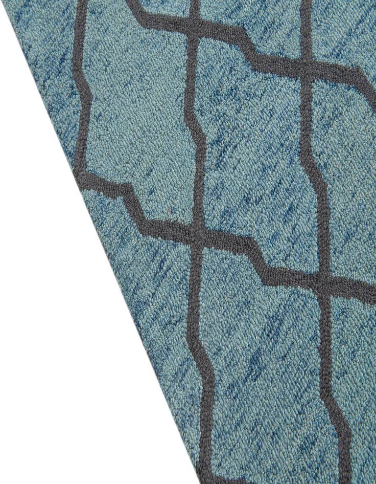Detail image of  5' 1 x 8' Luna Rug