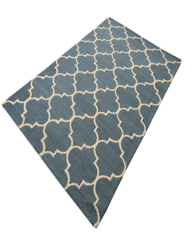 Detail image of  5' 2 x 8' Luna Rug