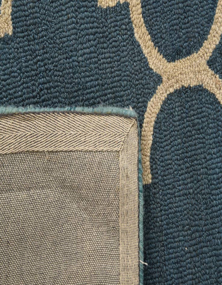 Detail image of  5' 2 x 8' Luna Rug