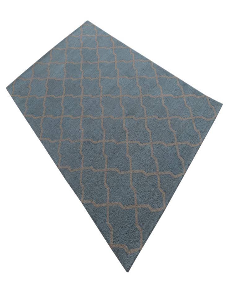 Detail image of  5' x 8' Luna Rug