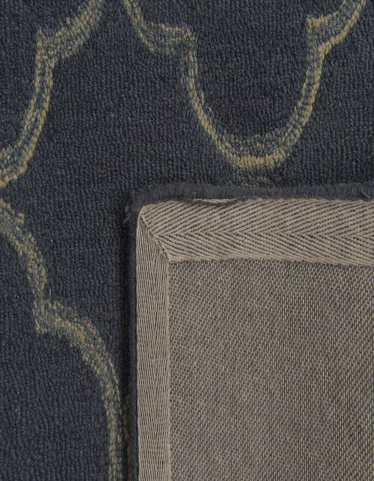 Detail image of  5' 1 x 8' 1 Luna Wool Rug