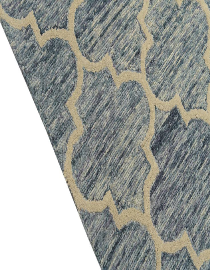 Detail image of  5' 1 x 8' Luna Wool Rug