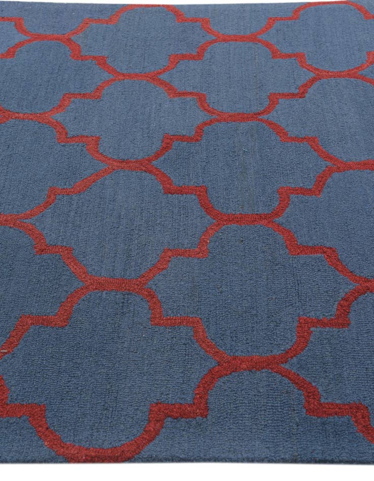 Detail image of  5' x 8' Luna Wool Rug