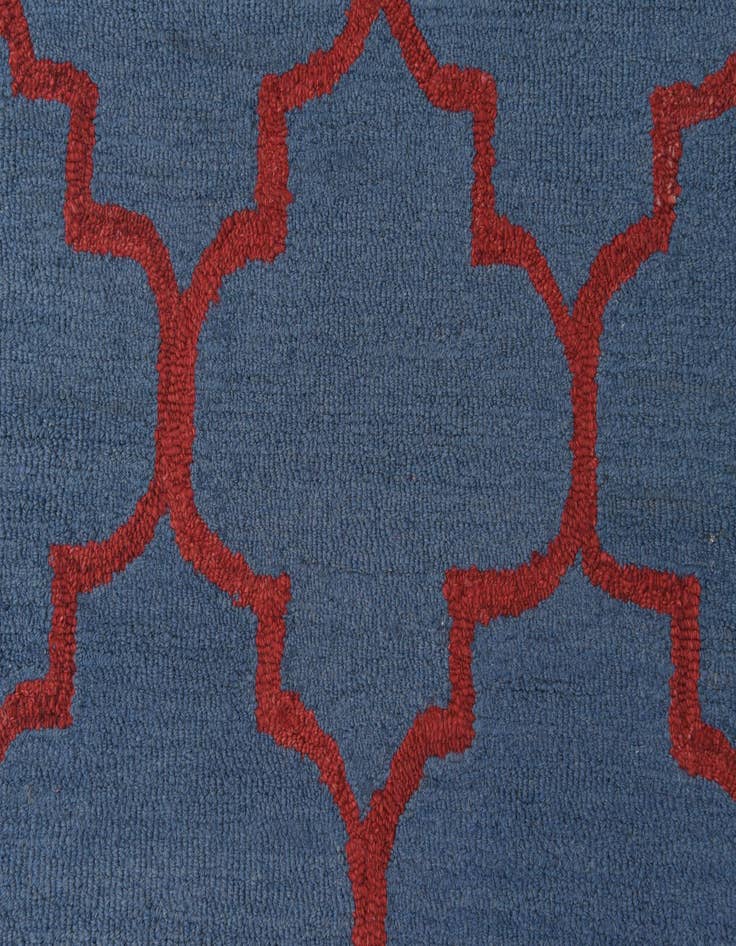 Detail image of  5' x 8' Luna Wool Rug