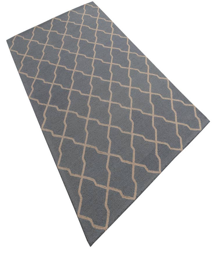 Detail image of  5' x 8' Luna Wool Rug