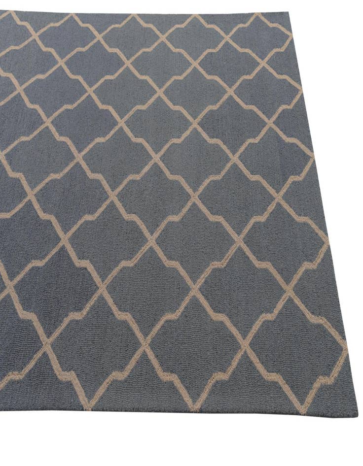 Detail image of  5' x 8' Luna Wool Rug