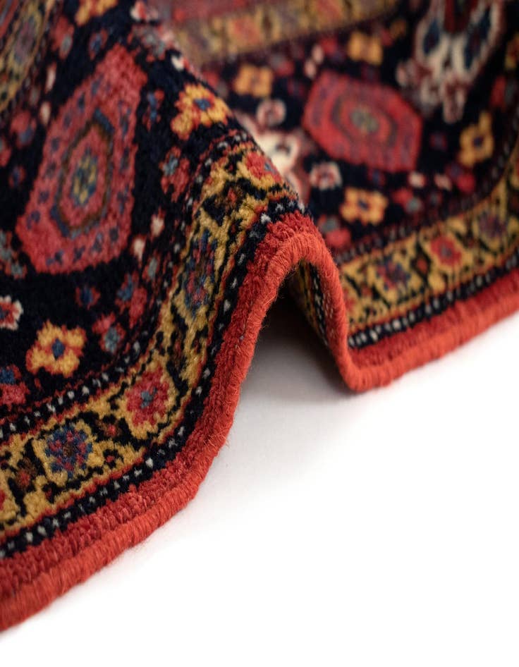 Detail image of  5' 1 x 6' 3  Hand Knotted Malayer Persian Rug