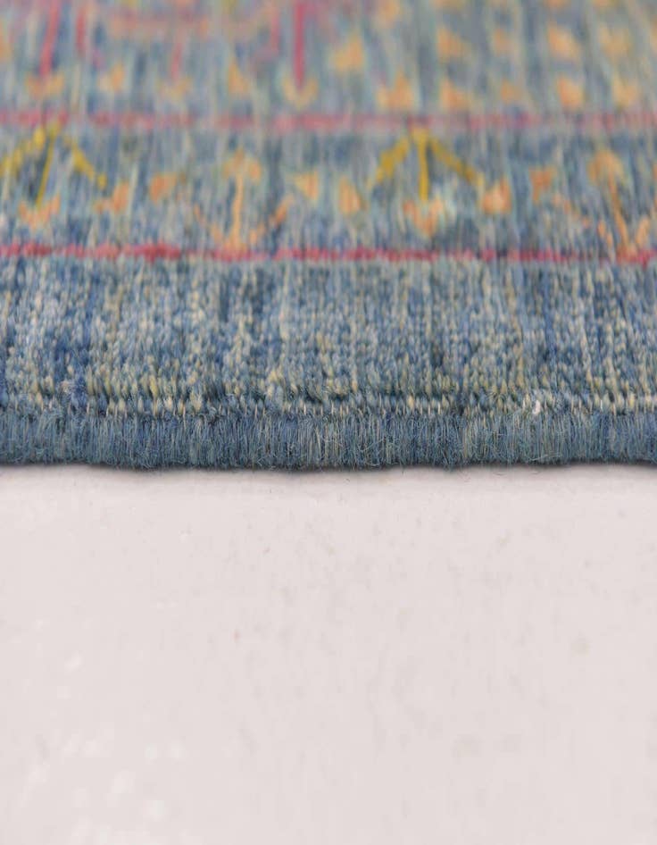 Detail image of  5' x 6' 6 Mamluk Ziegler Rug