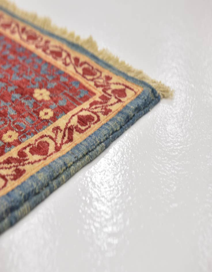 Detail image of  9' 10 x 14'  Hand Knotted Mamluk Ziegler Rug
