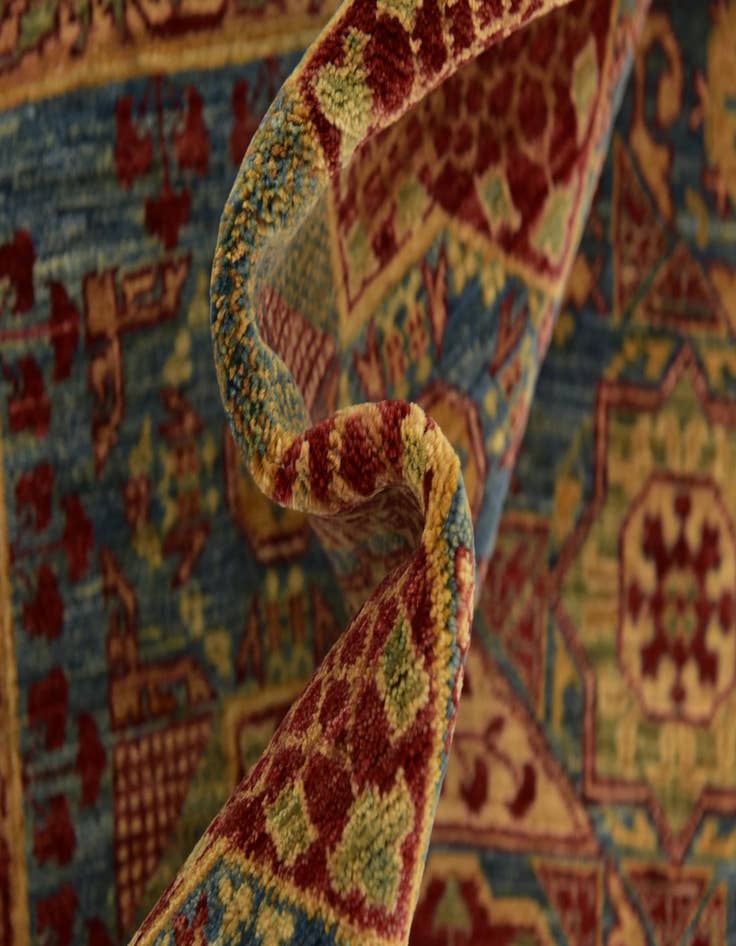 Detail image of  10' 2 x 13' 8  Hand Knotted Mamluk Ziegler Oriental Rug