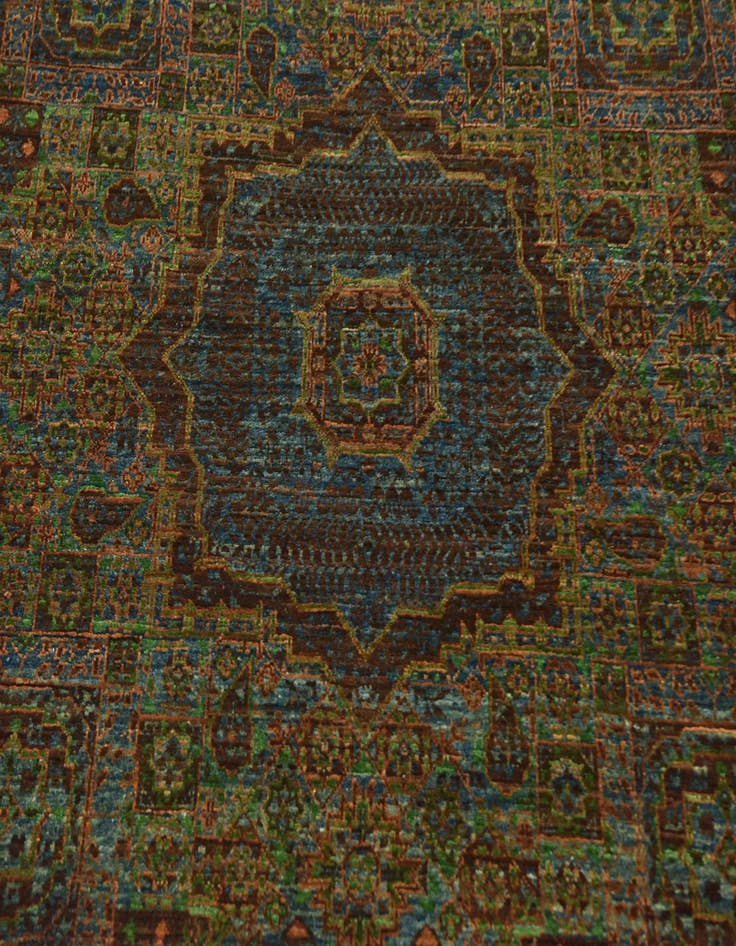 Detail image of  5' 8 x 7' 8  Hand Knotted Mamluk Ziegler Rug