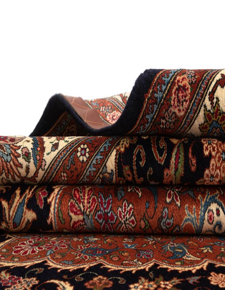 Detail image of  6' 9 x 9' 7 Mashad Wool Rug