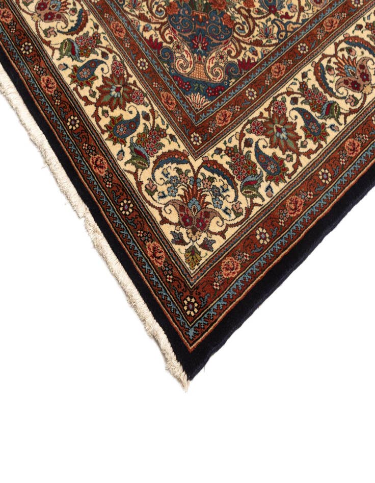 Detail image of  6' 9 x 9' 7 Mashad Wool Rug