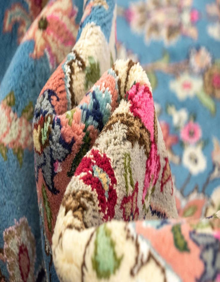 Detail image of  9' 4 x 12' 8 Mashad Rug