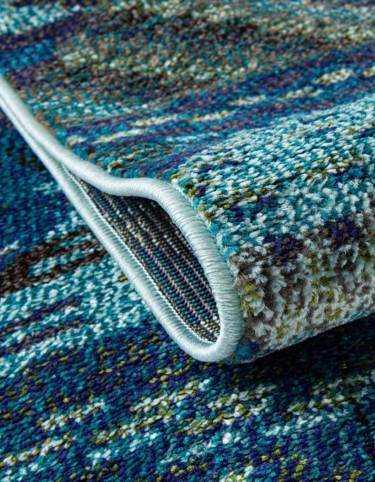 Detail image of  7' x 10'  Washable Mesa Rug