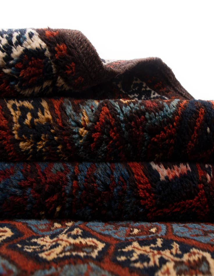 Detail image of  3' 8 x 5' 10 Mianeh Wool Rug