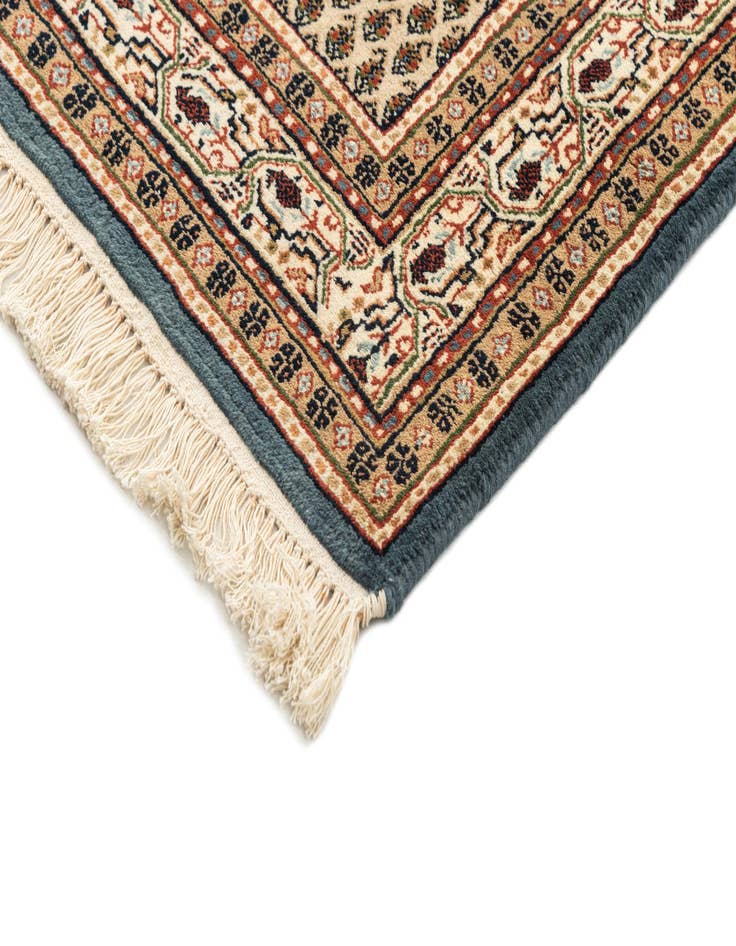 Detail image of  3' x 5' 3  Hand Knotted Mir Oriental Wool Rug