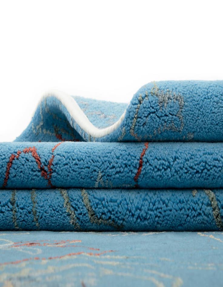 Detail image of  7' 5 x 9' 9  Hand Knotted Modern Nehmo Rug