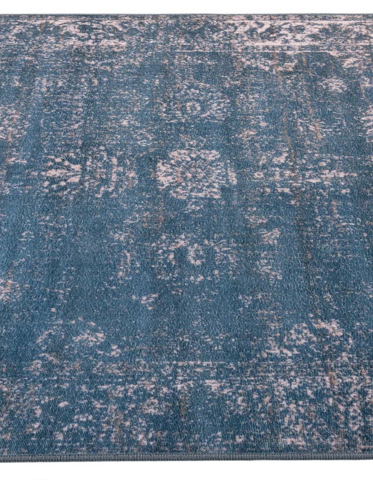 Detail image of  4' 3 x 6' 3 Monaco Washable Rug