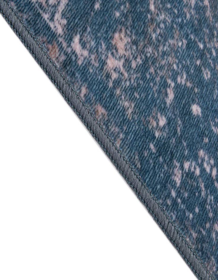 Detail image of  4' 3 x 6' 3 Monaco Washable Rug