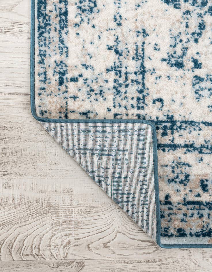 Detail image of  7' 10 x 10' Monte Carlo Rug