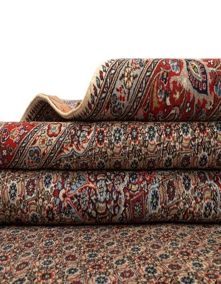 Detail image of  6' 6 x 9' 7 Mood Wool Rug