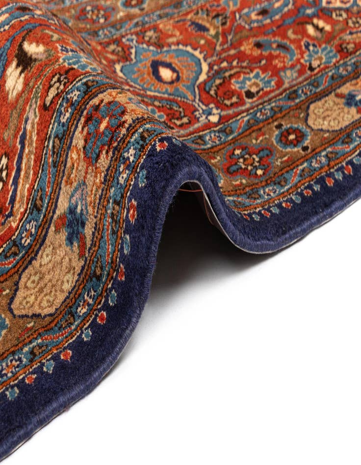 Detail image of  9' 6 x 13' 2 Mood Wool Rug