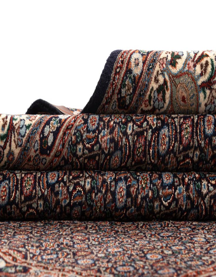 Detail image of  6' 6 x 9' 8 Mood Wool Rug