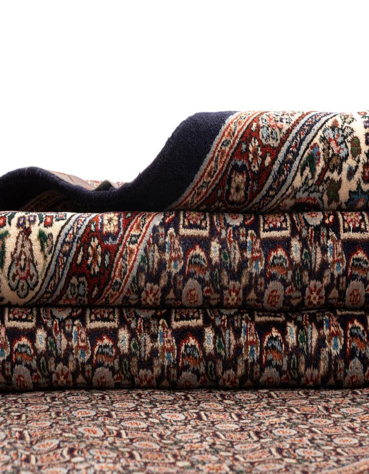 Detail image of  6' 10 x 9' 8 Mood Wool Rug