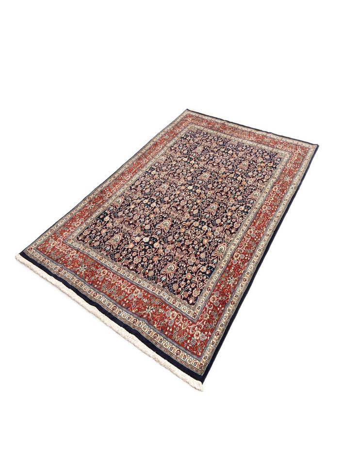 Detail image of  6' 6 x 9' 7 Mood Wool Rug