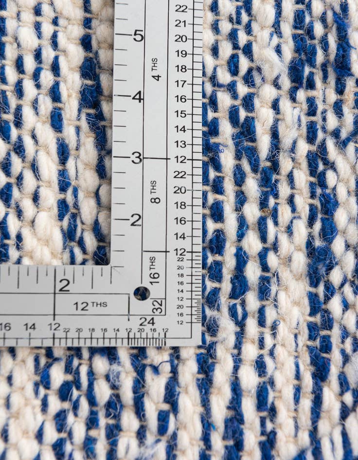 Detail image of  6' 10 x 9' 5  Hand Knotted Moroccan Wool Rug