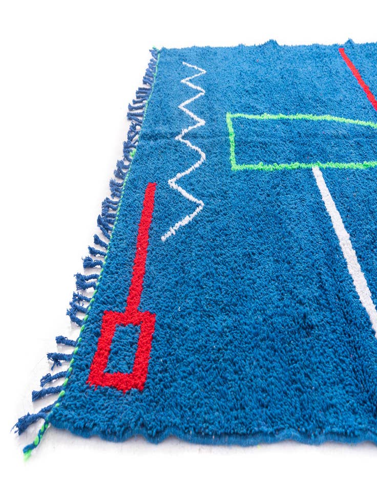 Detail image of  6' 6 x 9' 5  Hand Knotted Moroccan Wool Rug