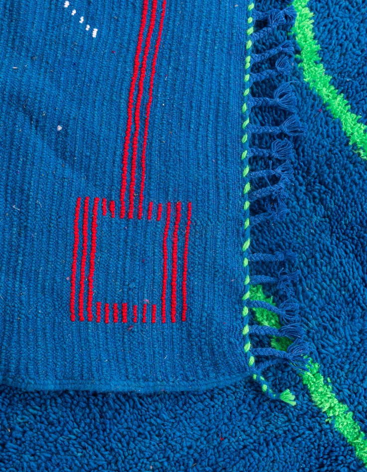 Detail image of  6' 6 x 9' 5  Hand Knotted Moroccan Wool Rug