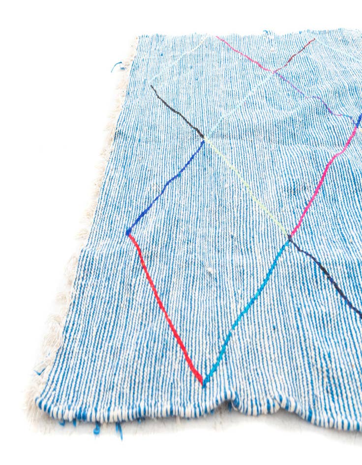 Detail image of  4' 9 x 7' 9  Hand Knotted Moroccan Wool Rug