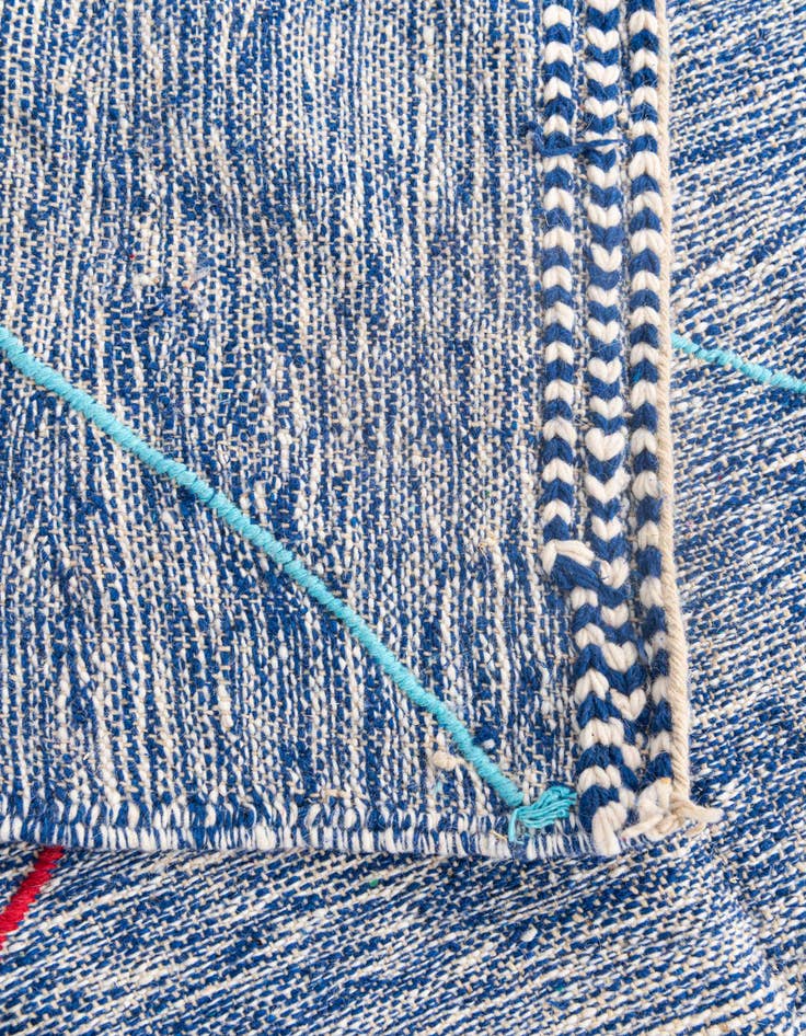 Detail image of  5' 2 x 9'  Hand Knotted Moroccan Wool Rug