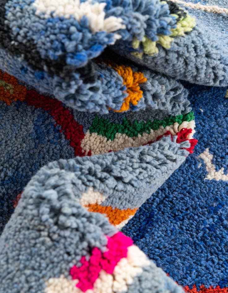 Detail image of  5' x 8' 7  Hand Knotted Moroccan Wool Rug