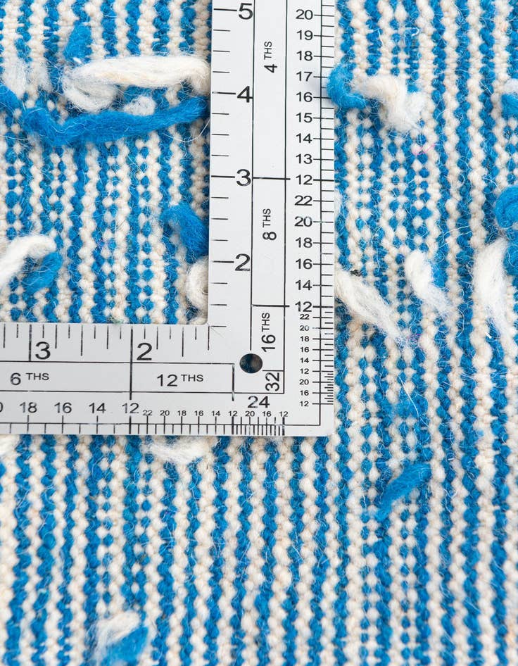 Detail image of  4' 10 x 7' 8  Hand Knotted Moroccan Wool Rug