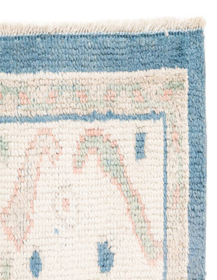 Detail image of  7' 7 x 10'  Hand Knotted Moroccan Wool Rug