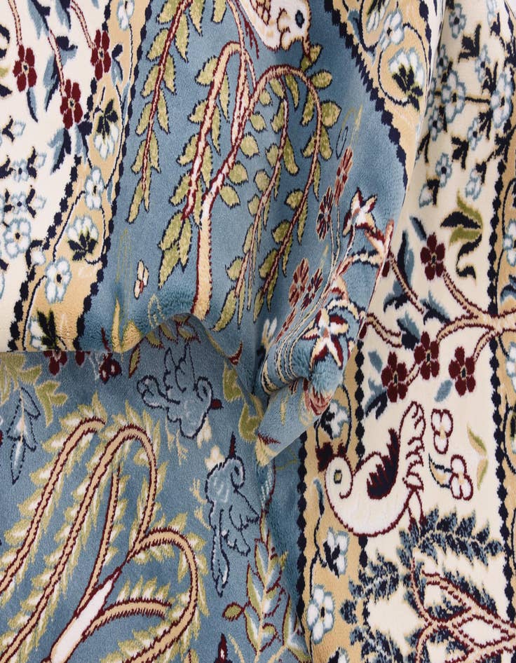 Detail image of  7' 10 x 10' Nain Design Rug