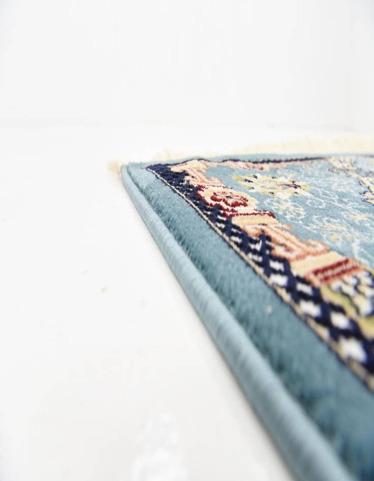 Detail image of  5' 3 x 8' Nain Design Rug